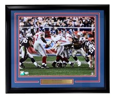 Eli Manning Signed Framed 16x20 New York Giants SB XLII Escape Photo 2 Fanatics picture