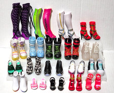 Rainbow High/ Shadow High Doll Shoe Store Lot   20 PAIRS picture