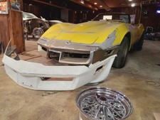1980-1981-1982 CORVETTE FRONT BUMPER COVER OEM FLEXIBLE NORMAL SCRATCHES CHIPS picture