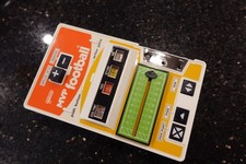 Vintage GALOOB FOOTBALL  Handheld Electronic Tabletop Video game  READ D3 picture