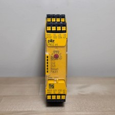 Pilz 751104 PNOZ s4 C Safety Relay 24VDC picture