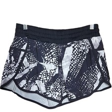 Lululemon athletica Tracker Short III the Static Mist White Black print size 8 picture