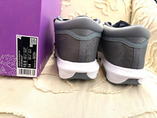 Nike LeBron Witness 8 Cool Grey Black/White Low Top Basketball men’s 12.5 picture