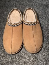 UGG Scuffette 5955 Women’s US 9 Brown Suede Sheepskin Lined Rubber Slipper picture