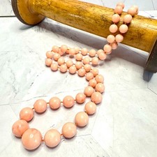 Vintage Sarah Coventry Pink Beaded Necklace Graduated Marbled Pastel Plastic 28