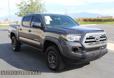 2017 Toyota Tacoma SR5 V6 picture
