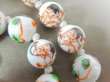 VTG CHINESE HAND PAINTED CRANE BIRD PORCELAIN  KNOTTED 12.8mm BEAD 26