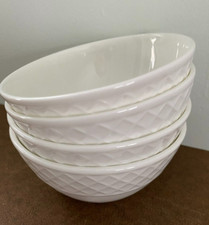 Mikasa TRELLIS Set of 4 Fruit Small Bowls 4,25