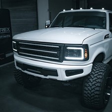 AlphaRex Black Pro Projector Headlights For 1992-1996 Ford F150 F250 Bronco picture