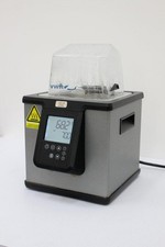 VWR WB02 2Liter Water Bath VG Condition for General Laboratory Use (3377742) picture