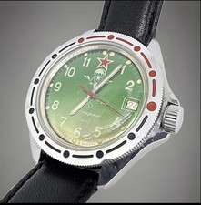 Vintage Vostok Komandirskie VDV Paratrooper Green Dial 17J Mechanical USSR Watch picture
