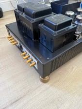 Audio Research electronic Industries stereo tube amp, very nice picture