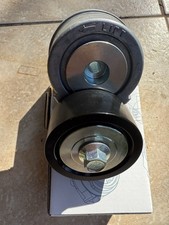 2011-2013 Nissan Ud 7.0 GH7 diesel Truck Tensioner Pulley picture