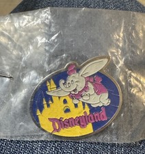 Vintage 1997 Disneyland Longs Drugs Promo Pin Dumbo Sleeping Beauty Castle picture