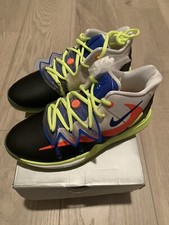 NIKE KYRIE 5 ROKIT SIZE 5 picture