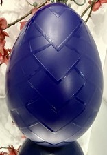 Dragun Beauty Nikita Dragun Makeup EGG *No Makeup* AUTHENTIC Retired USA Seller picture