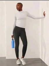 NEW Athleta M  Rainier Tight Black MEDIUM   #487745 picture