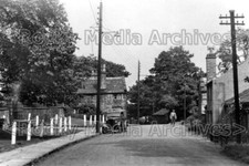 Zgb-40 The Village, Tong nr Bradford, Yorkshire. Photo picture