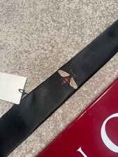 Gucci Mens Tie 2.75” (7cm) Bee KING Embroidery Black NWT picture