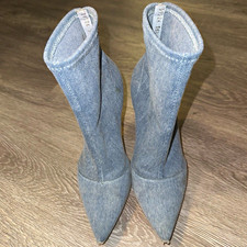 GIANVITO ROSSI Women’s Blue Denim Ankle Bootie Pointed Toe Stiletto US 5.5 picture
