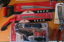 Lot Of 4 (1 Corona Clipper FlexReach), (2 Prunning Saws) (1 Grass Shear) picture