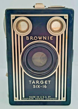 Vintage Kodak Brownie Target Six-16 Camera picture