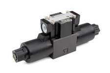 D03 Solenoid Valve 3 Pos Motor Float 20 GPM 1.25A 24VDC Hyvair D03S-2F-24D-35 picture