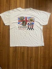 Vintage London England Souvenir T-Shirt with Union Jack and Guards picture