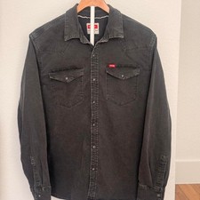 Wrangler Men's Black and Grey Shirt picture