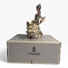 Llardo 2170 Andaluza Serena Andalucian Spanish Dancer Figurine 1986 w/Box picture