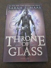 Throne of Glass Sarah J Maas Hardcover OOP Original Cover Dust Jacket Excellent picture