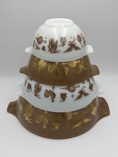 Pyrex Early American Cinderella Set Of 4 Nesting Bowls 441,442,443,444 picture
