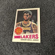 VINTAGE 1977 Topps - Kareem Abdul-Jabbar #1 White Back LAKERS HOF GOOD CONDITION picture