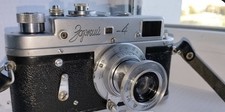 Zorki 4 Rangefinder Camera with Industar-22 Lens – Excellent Condition – picture