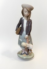Lladro Autumn School Girl Figure 4 Seasons 05218 Retired Spanish Porcelain W/Box picture