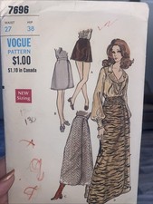 Vintage Vogue Sewing Pattern #7696 Misses’ Skirt - Waist 27 Hip 38 Cut Complete picture