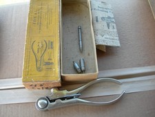 VINTAGE ANTIQUE IDEAL RELOADING TOOL TONG 45 COLT'S  COLT 45 cal. picture