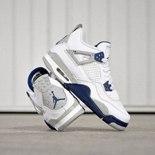 NEW Jordan 4 Midnight Navy (DH6927-140) (WOMEN SIZE US) picture