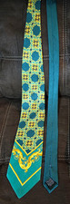 1990s GIANNI VERSACE, RARE VINTAGE NOSTALGIC, BEAUTIFUL and LUXURIOUS SILK TIE picture