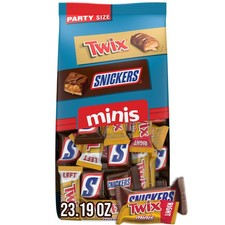 Snickers & Twix Minis Milk Chocolate Bars Variety pack, Party Size - 23.19 oz  picture