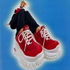 Sketchers platform sneakers picture