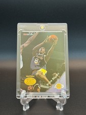 1999-00 Skybox NBA Hoops Draft Day Dominance Kobe Bryant #8 DD Parallel /1989 picture