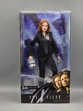 2018 Agent DANA SCULLY Barbie X-Files 25th Anniversary doll FRN95 New NRFB picture