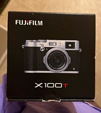 Fujifilm X100T Compact Digital Camera 16.3MP f/2 Built-In Flash Silver/Black picture