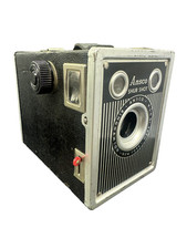 Vintage 1940s Ansco Shur Shot Box Camera Art Deco 120 Film Made in USA - works picture