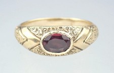 Pretty Antique Victorian Solid 9K Gold Garnet Floral Scroll Band Ring Size 5.25 picture