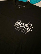 Elevate Clothing Men's Black Hustle Car Graphic Logo Crew Neck T-Shirt Size L picture