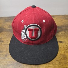 ​Vintage Utah Utes Zephyr Snapback Hat Red Pinstripe Black Brim Drum Feather picture