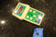 Vintage COLECO FOOTBALL   Handheld Electronic tabletop Video game D10 #1   RARE picture