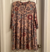 Kendra's Boutique Flare Dress Size Medium Key Hole Neck Pink Floral USA Made picture